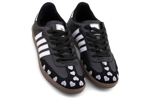 Boulder 1726 Garson Cilt - Siyah/Beyaz/Kalplı - 2